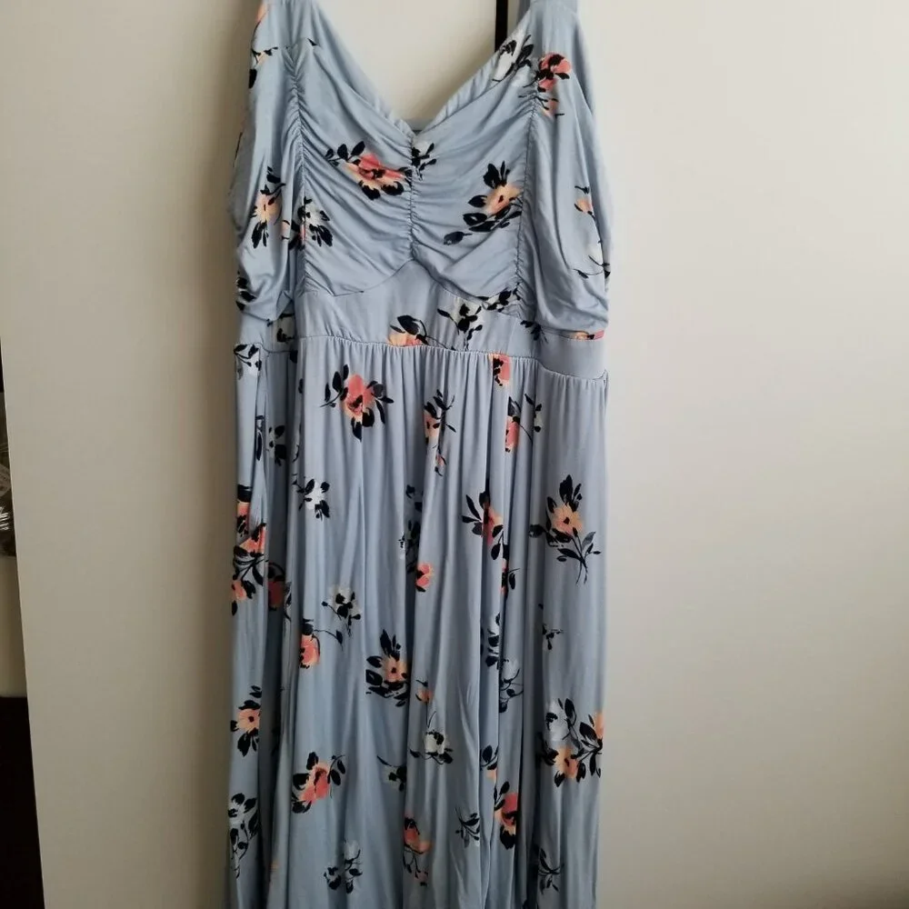 Soft Skater Dress - Picture 3 of 11